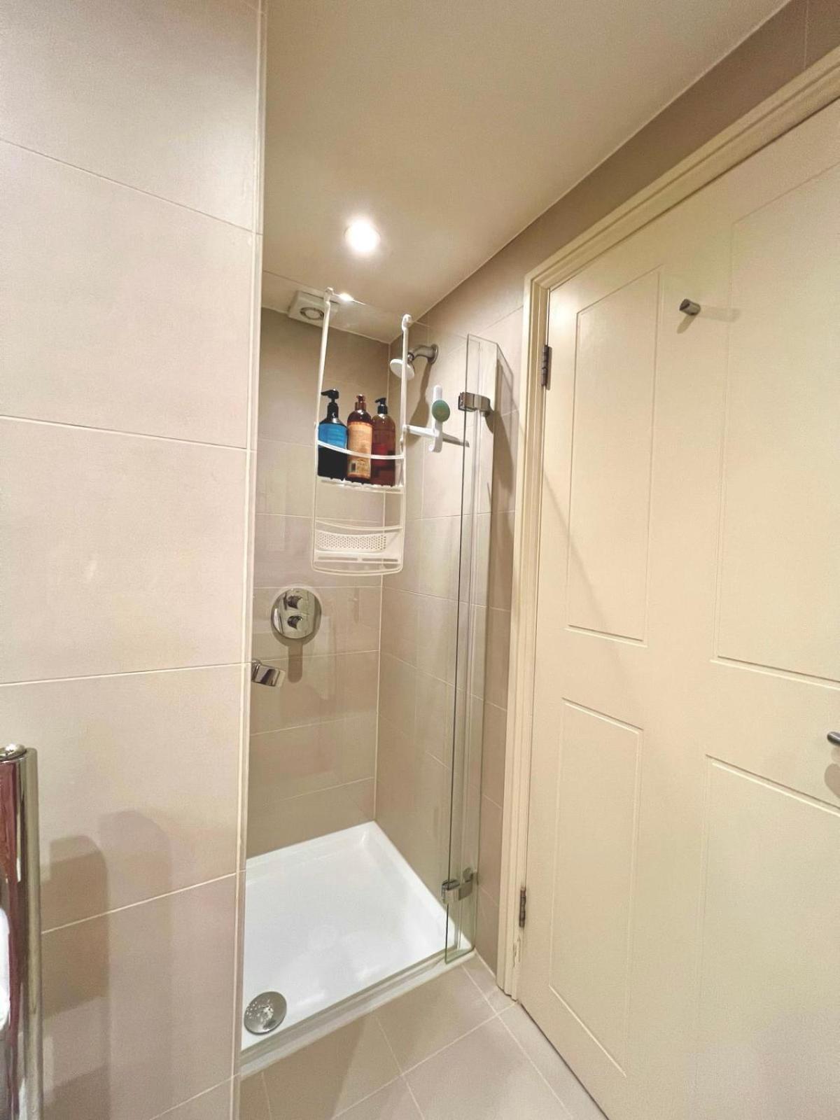 Georgiana'S Guesthouse London Bilik gambar